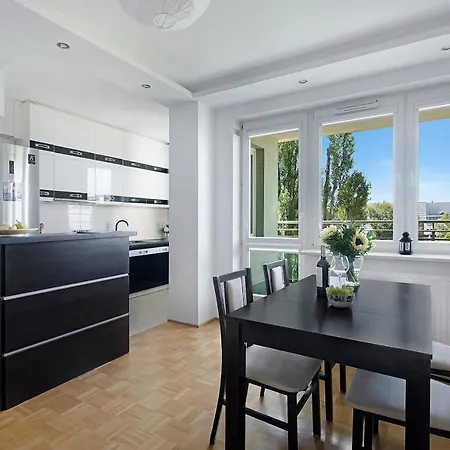 Aleja Wilanowska 386c By P&o Apartment Warsaw